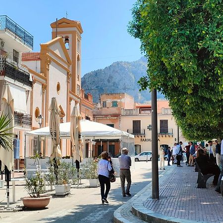 Le Notti Di Nettuno A Isola Delle Femmine Villa Rom bilde